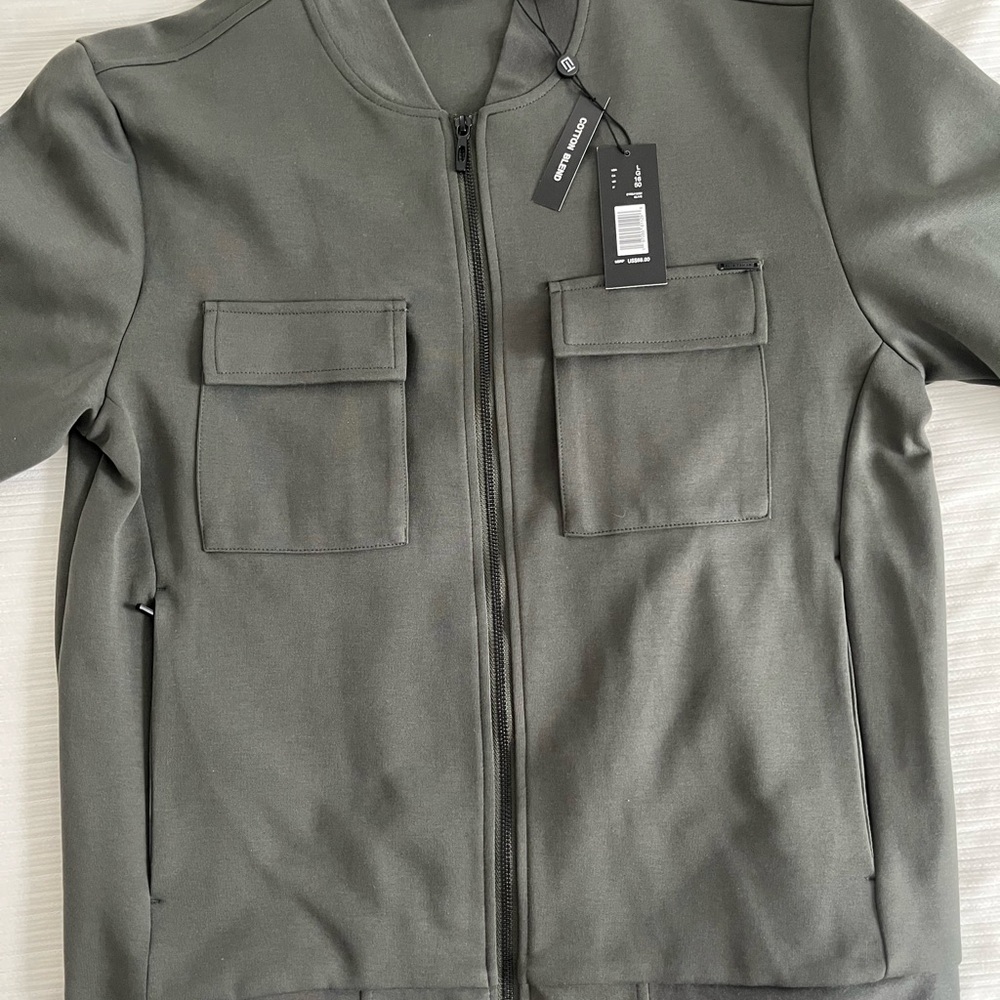Elite Tahari olive green Zip up sweater